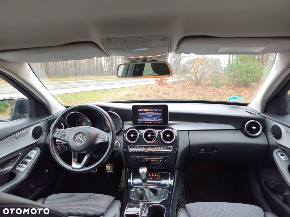 Mercedes-Benz Klasa C 180 Avantgarde - 16