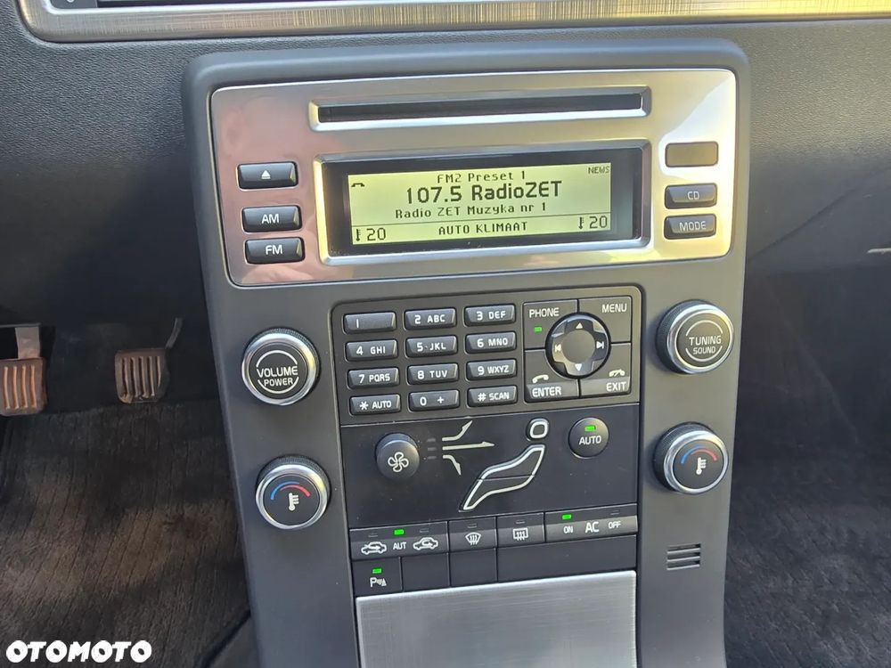 Volvo V70 2.0D Momentum - 21