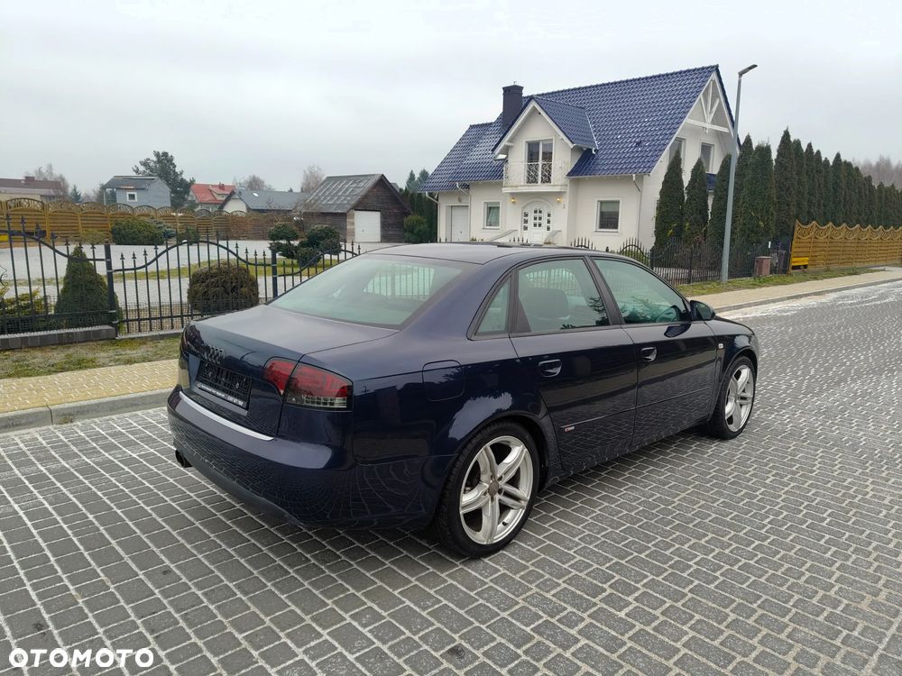 Audi A4 Limousine 2.0 TDI DPF - 12