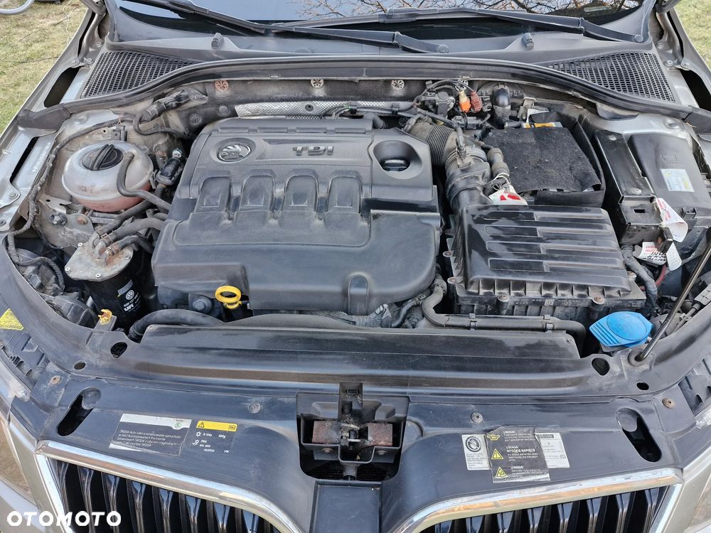 Skoda Octavia 2.0 TDI Style - 10