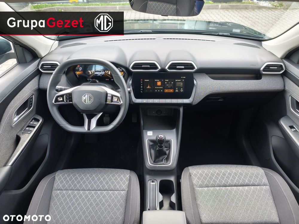 MG ZS 1.5 Standard - 9