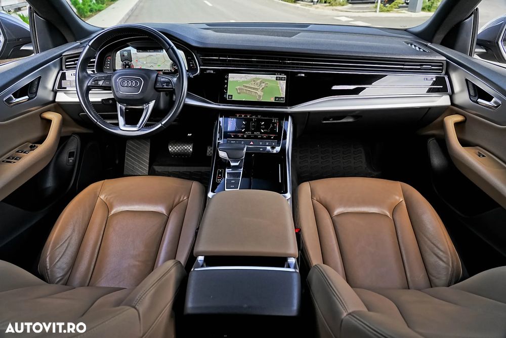 Audi Q8 - 11