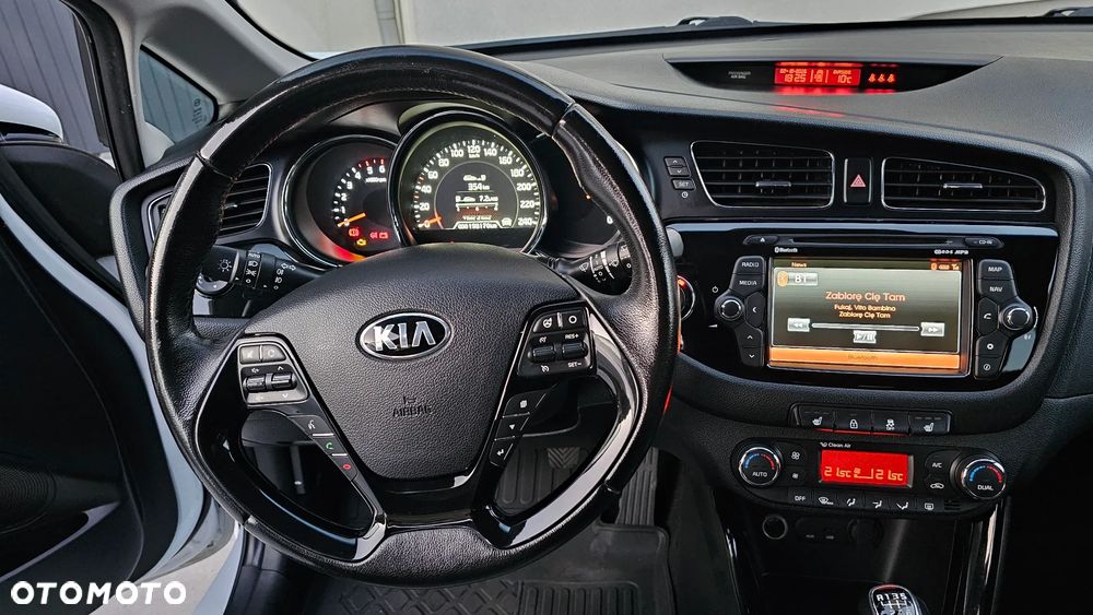 Kia Ceed Cee'd 1.6 CRDi M - 22