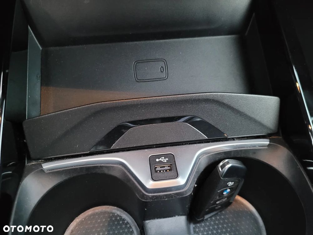 BMW Seria 2 218i Business Edition - 16