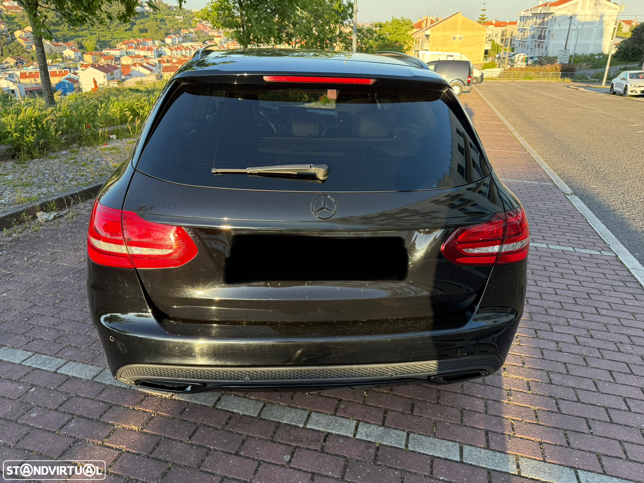 Mercedes-Benz C 300 BlueTEC Hybrid AMG Line - 9