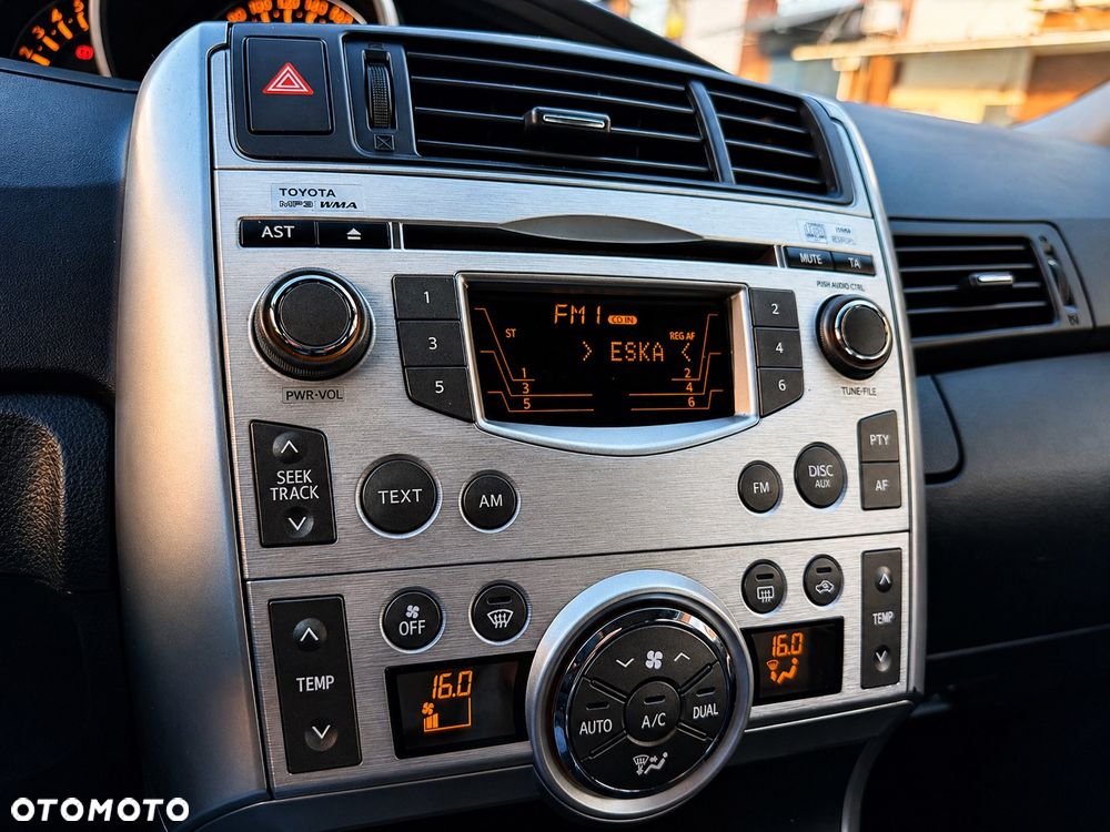 Toyota Verso 1.8 5-Sitzer Comfort - 18