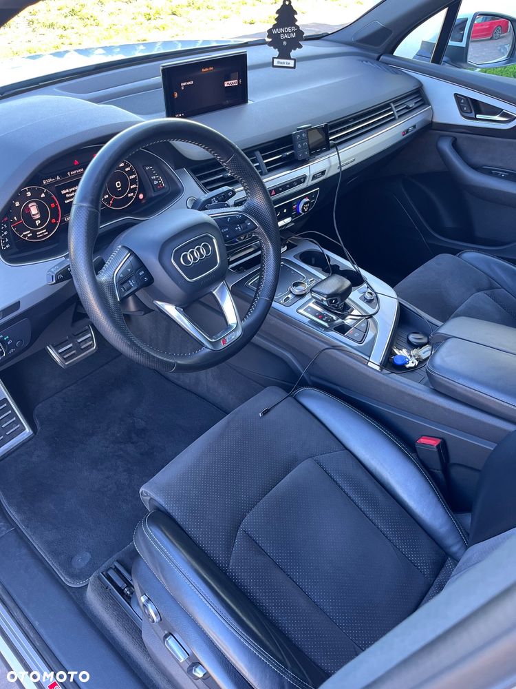Audi Q7 - 14