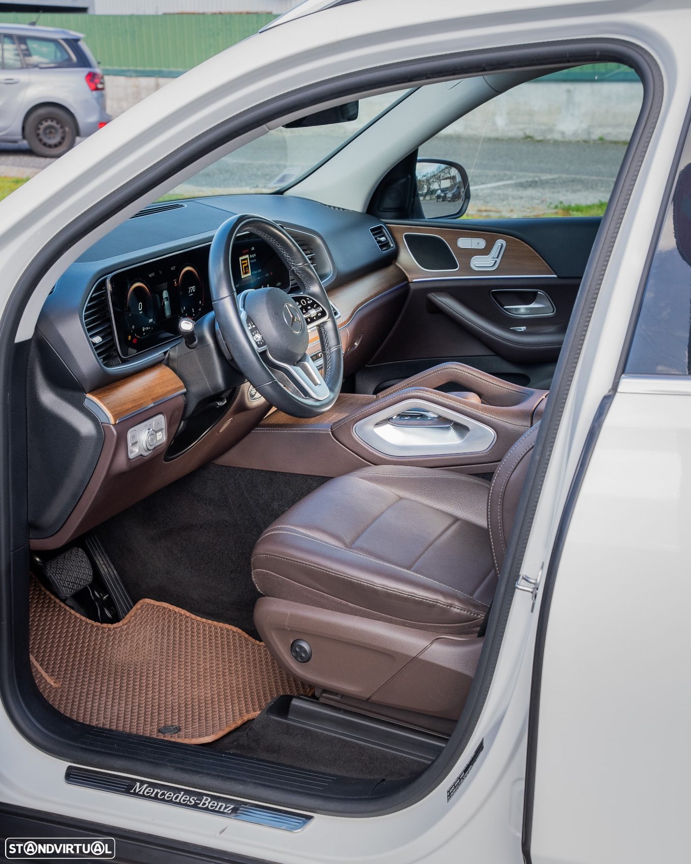 Mercedes-Benz GLE 300 d 4Matic - 21