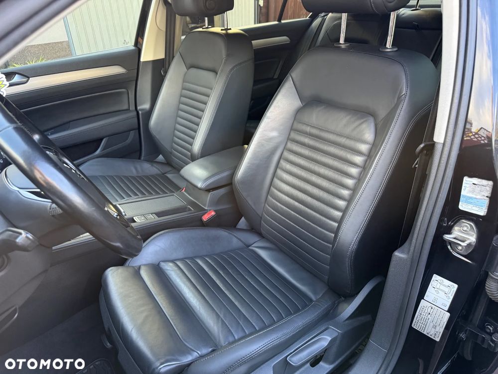 Volkswagen Passat 1.8 TSI BMT Highline - 11