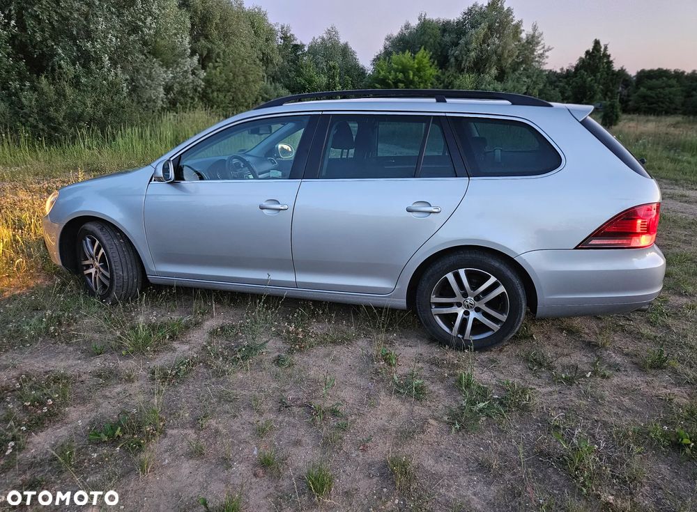Volkswagen Golf 2.0 TDI Highline - 9