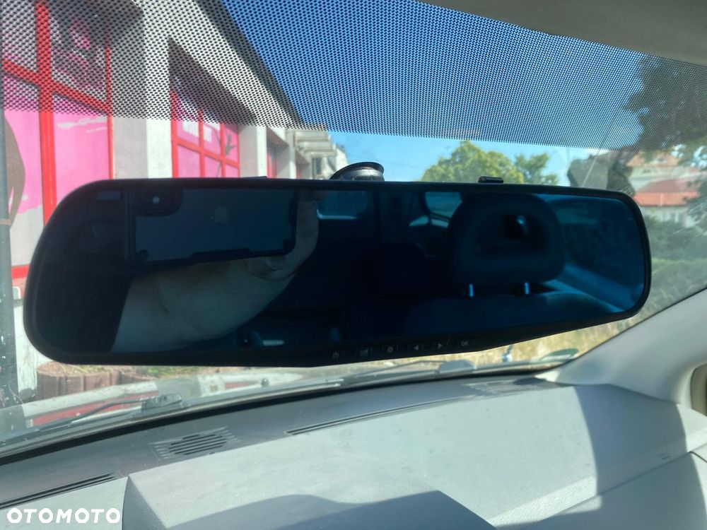 Chrysler Town & Country 3.8 - 8
