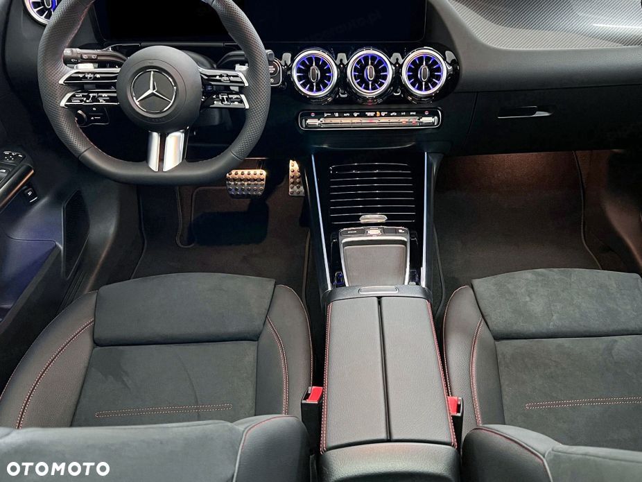 Mercedes-Benz GLA 200 mHEV AMG Line 7G-DCT - 9