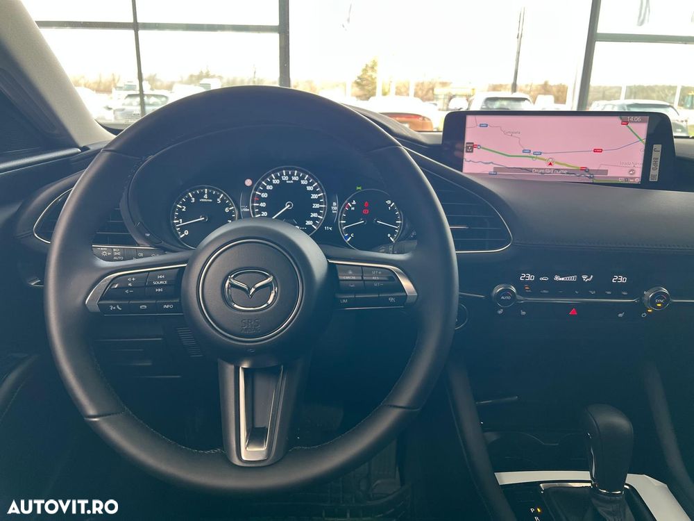 Mazda 3 e-Skyactiv X186 AT MHEV Center-Line - 14