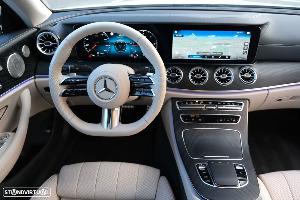 Mercedes-Benz E 220 d AMG Line - 11