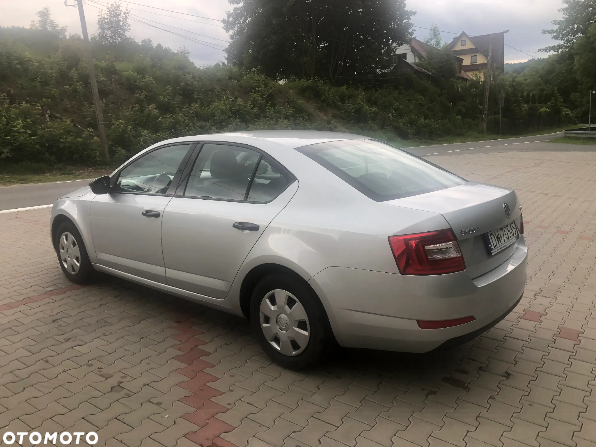 Skoda Octavia 1.6 TDI Active - 8