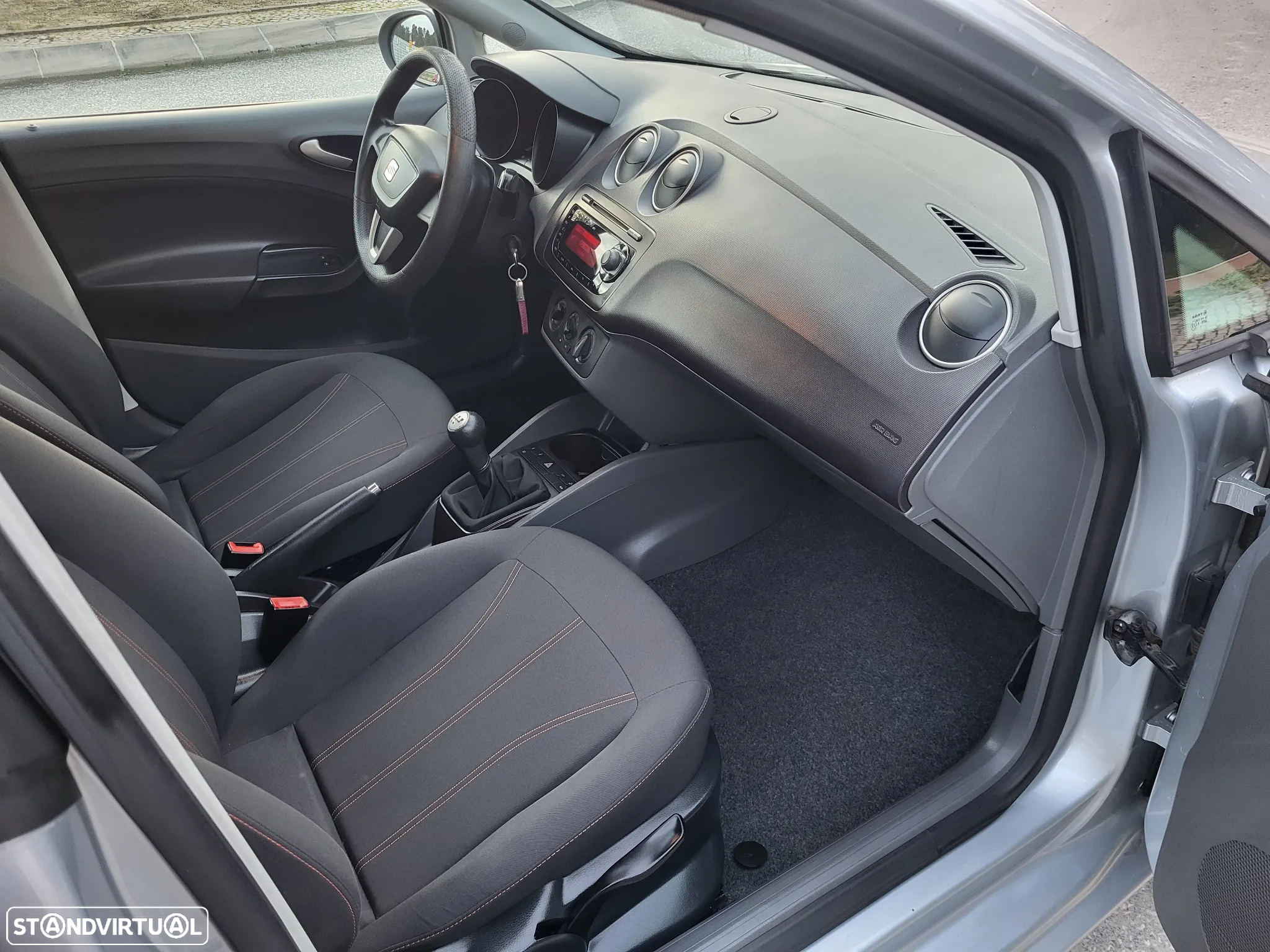 SEAT Ibiza 1.2 12V Reference - 28
