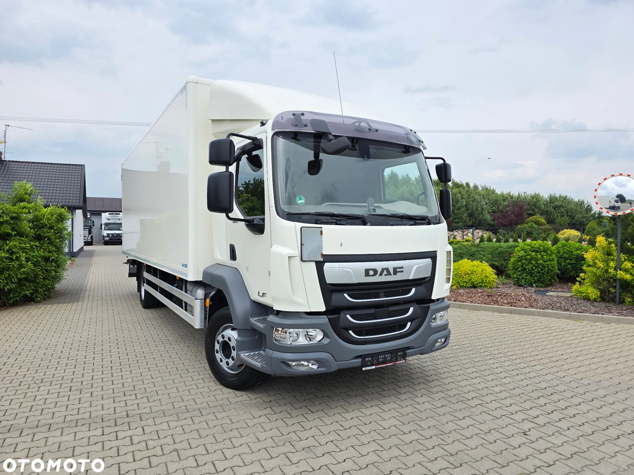 DAF LF 260 KONTENER 16 DMC !!! SYPIALKA Z DE JAK NOWY !!!  TYLKO 370 TYŚ KM  !!! - 3