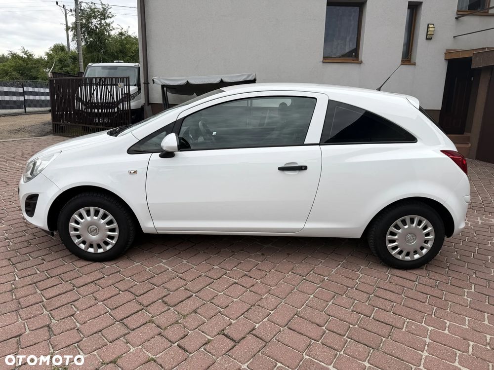 Opel Corsa 1.2 16V Essentia - 32