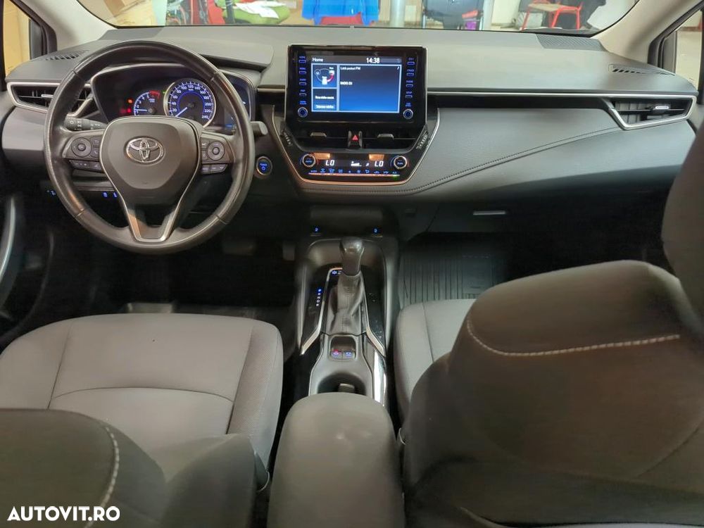 Toyota Corolla 1.8 HSD Business - 4