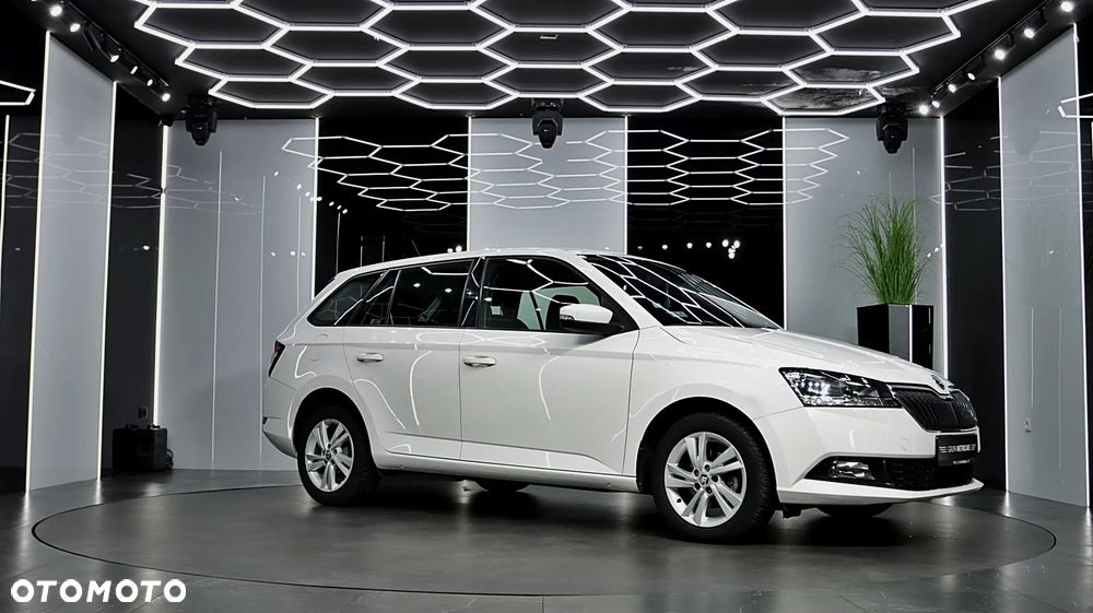 Skoda Fabia 1.0 TSI Ambition - 12