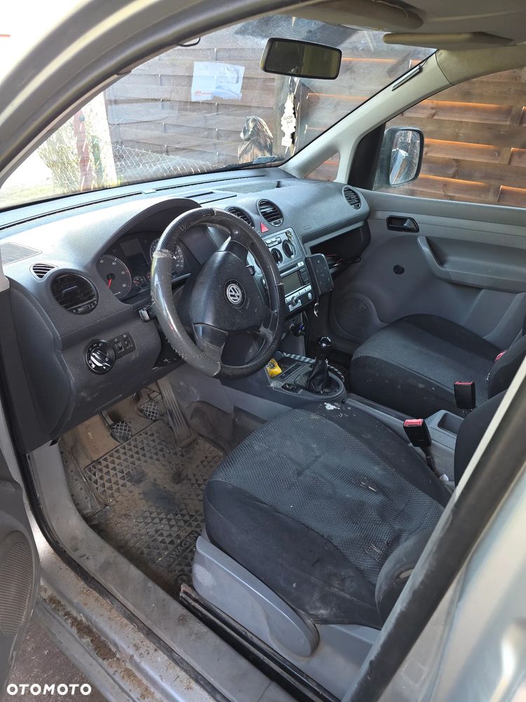 Volkswagen CADDY - 8