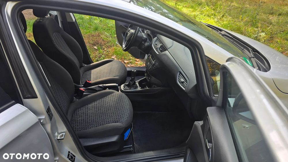 Opel Corsa 1.4 Active - 25