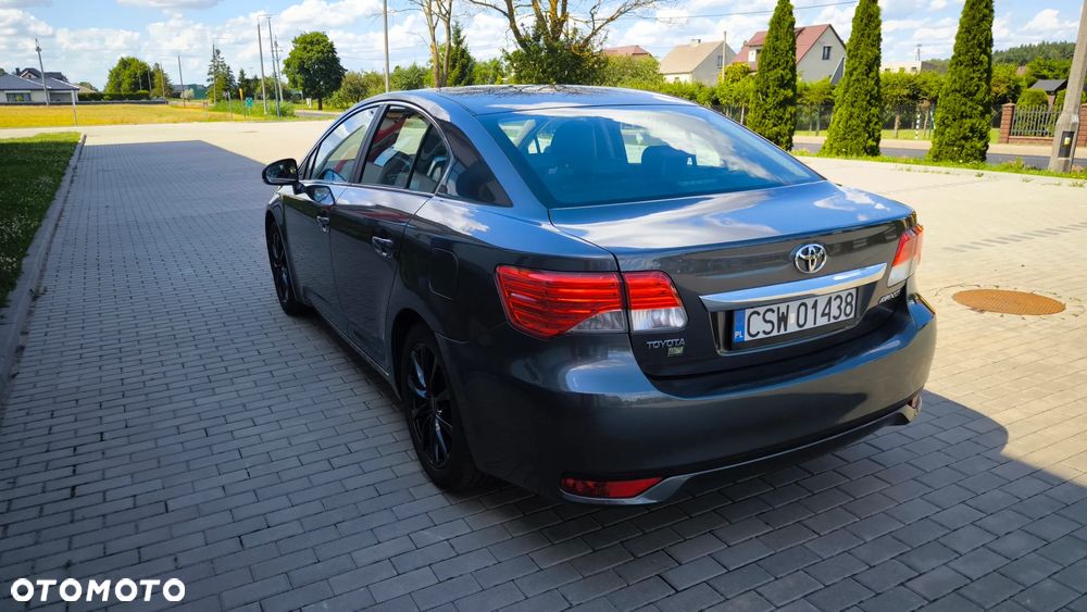 Toyota Avensis 1.8 Premium MS - 7