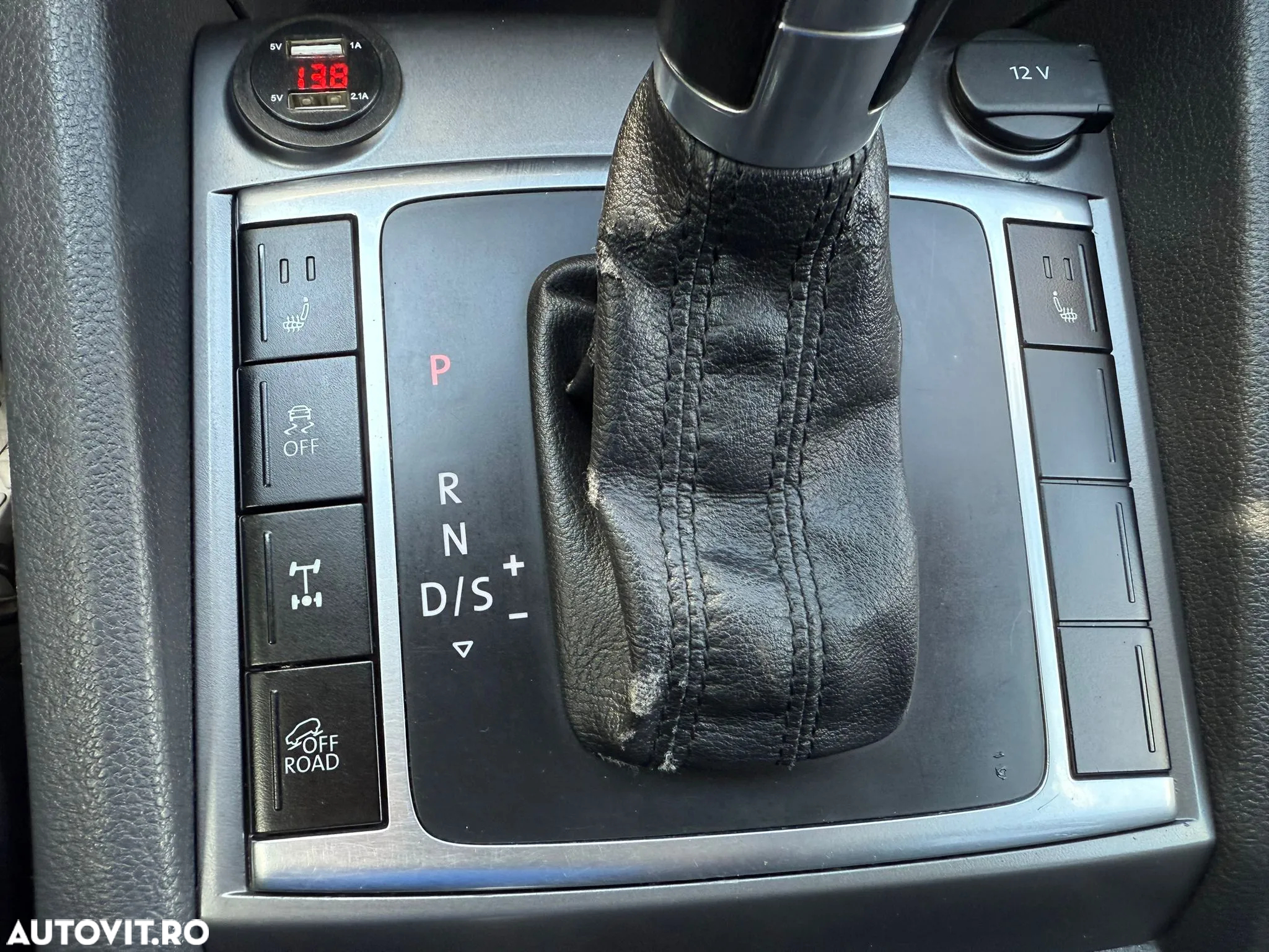 Volkswagen Amarok 2.0 BiDI 4x4 Cabina Dubla Highline Aut. - 6