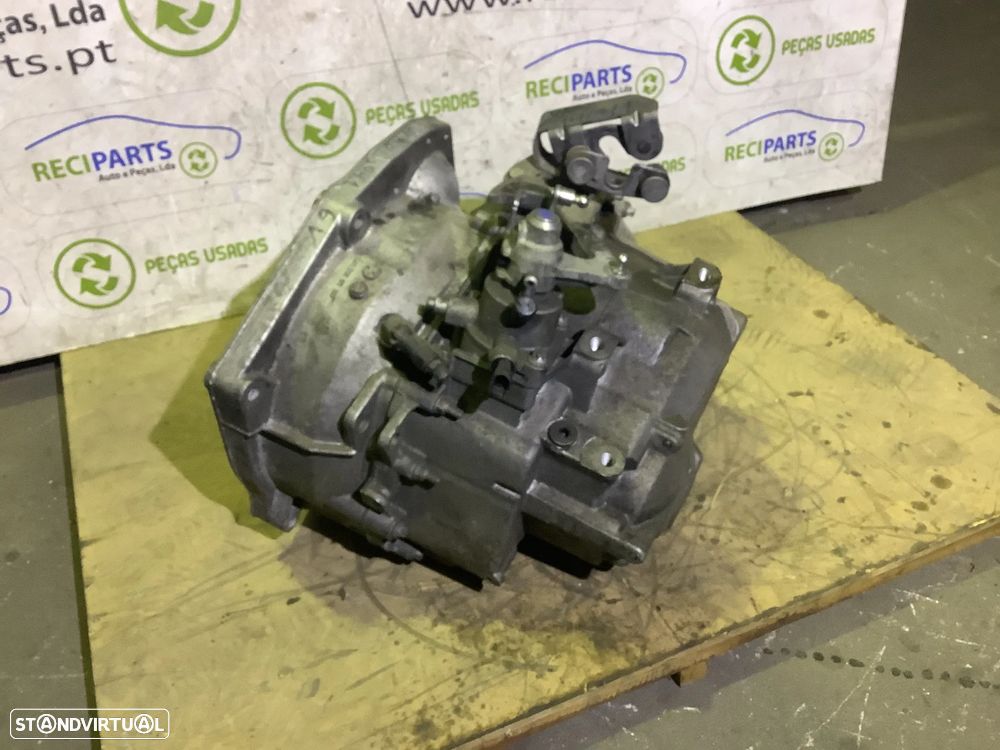 Caixa de velocidades Saab 93 1.9D 6v - 4