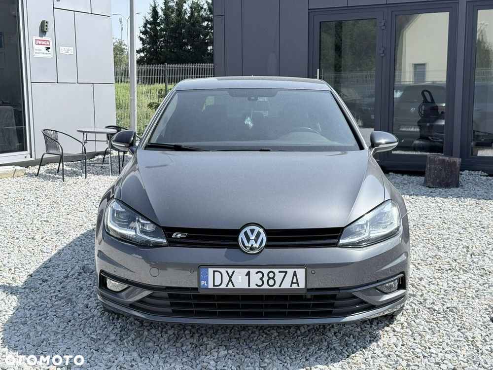 Volkswagen Golf 1.5 eTSI OPF DSG R-Line - 2