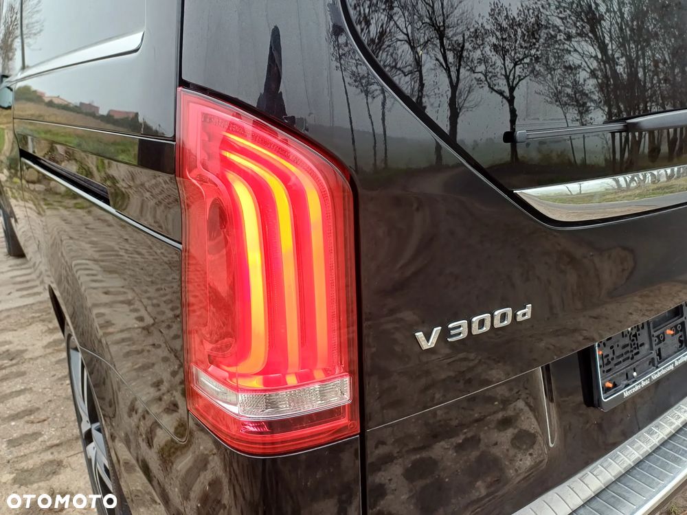Mercedes-Benz Klasa V 300 d Extralang 9G-TRONIC Avantgarde - 25