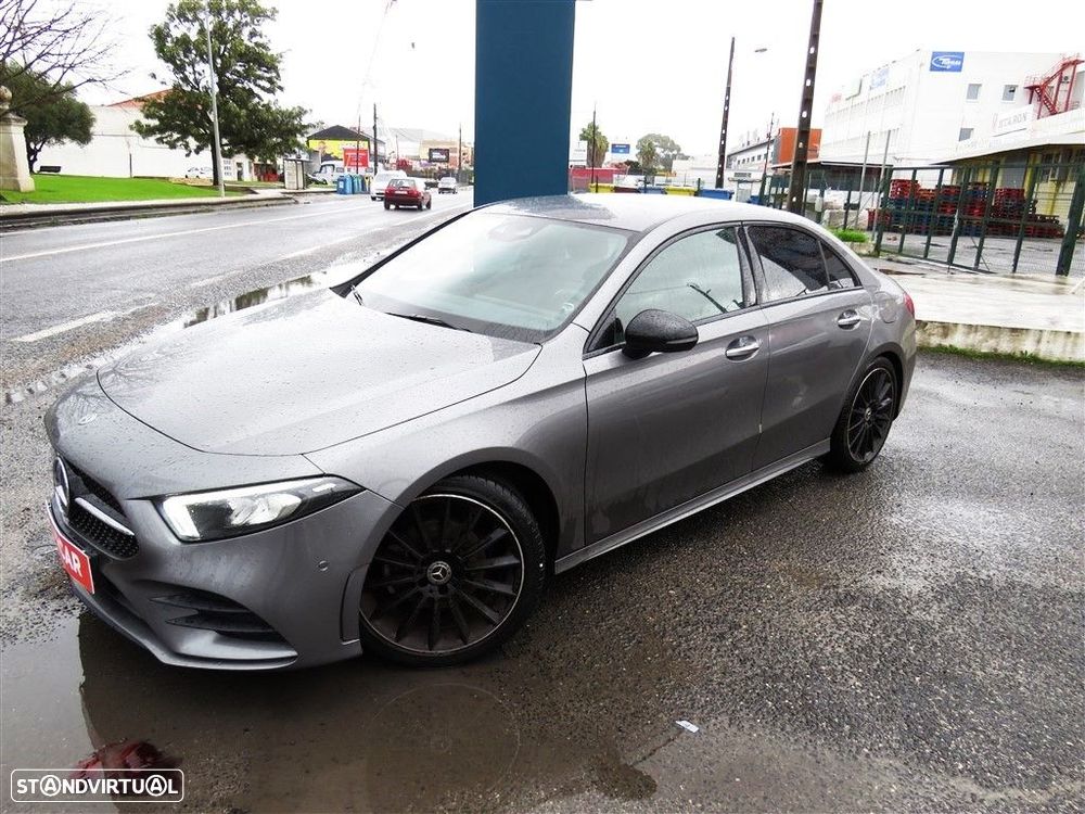 Mercedes-Benz A 200 Limousine AMG Line Aut. - 2