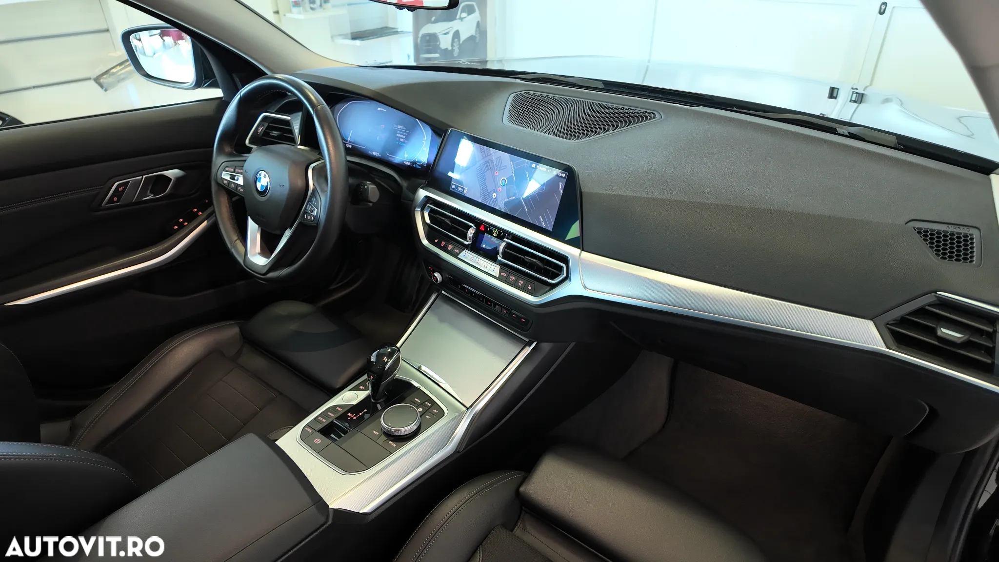 BMW Seria 3 330e xDrive Aut. Sport Line - 14