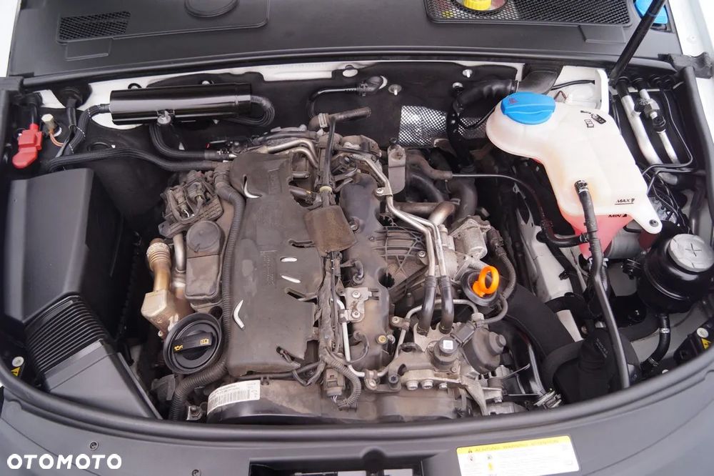 Audi A6 Avant 2.0 TDI DPF multitronic - 34