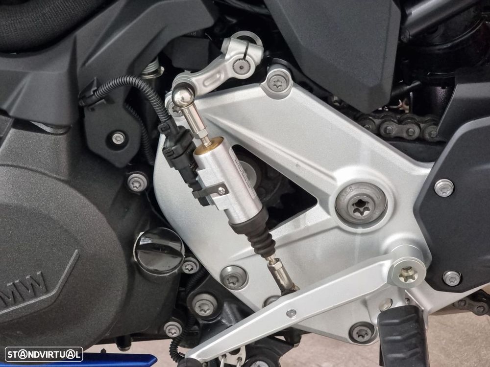BMW F 900 XR 900XR Sport - 18