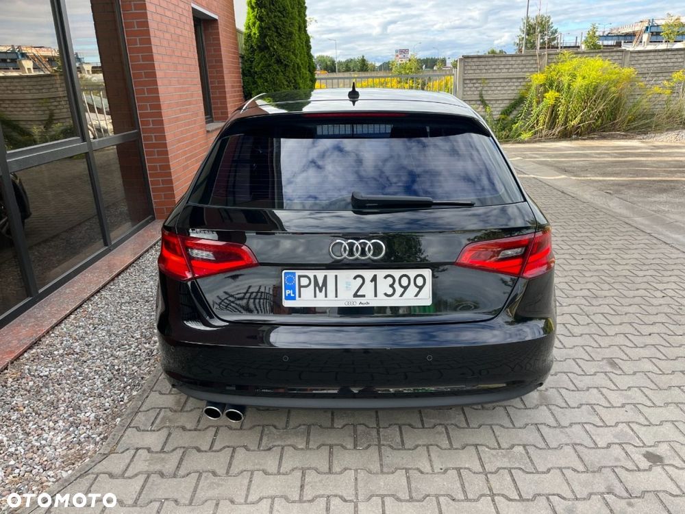 Audi A3 Sportback 2.0 TDI (clean diesel) S tronic S line Sportpaket - 6