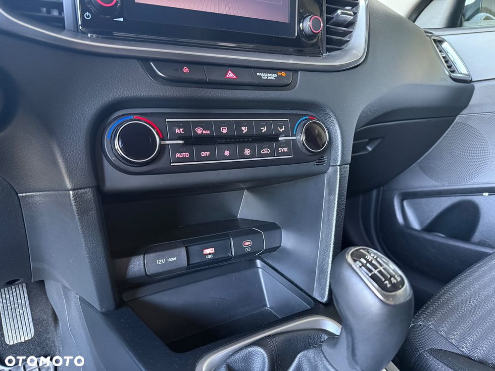 Kia Ceed 1.0 T-GDI M - 17