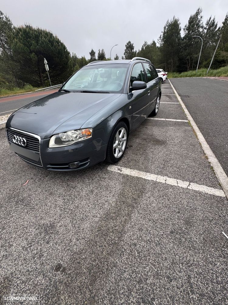 Audi A4 Avant 2.0 TDi - 8