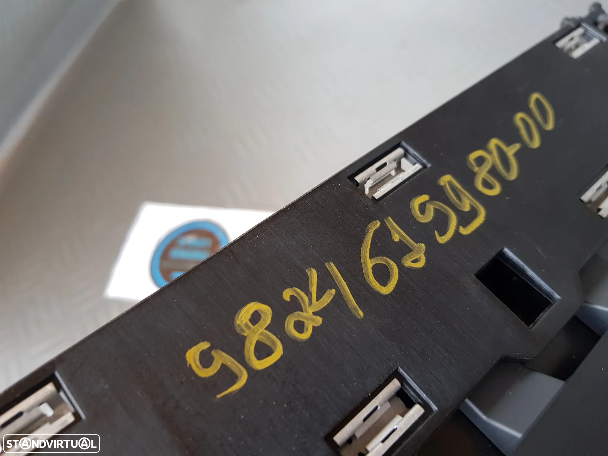 Visor Ecrã GPS Radio Peugeot 208 II 2008 2019-2024 - 3