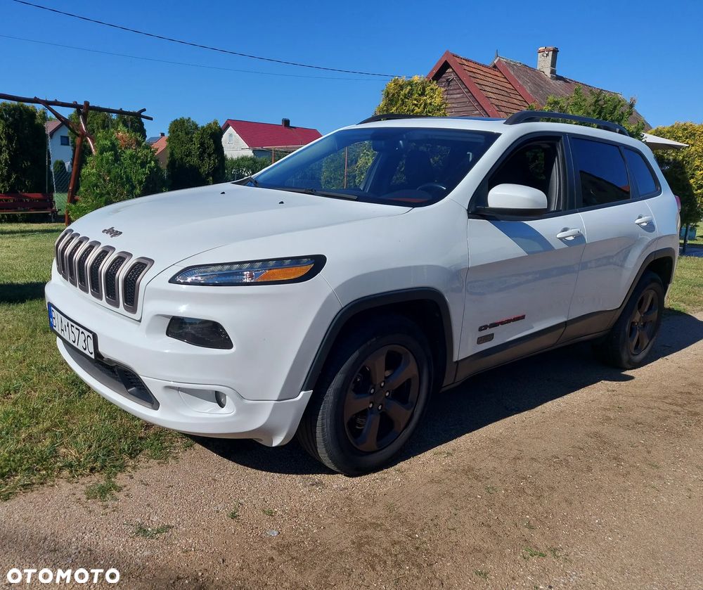 Jeep Cherokee - 9