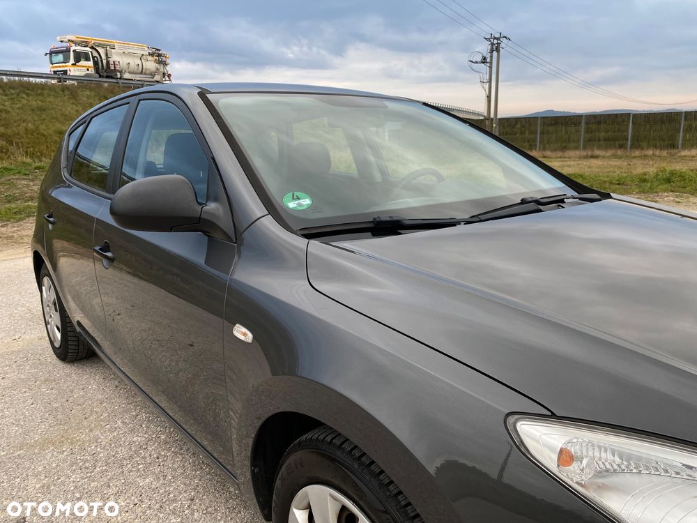 Hyundai i30 1.4 Classic - 17