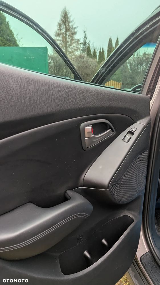 Hyundai ix35 2.0 CRDi Premium 4WD - 14