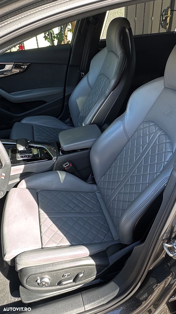 Audi A4 40 TDI quattro S tronic edition one - 8