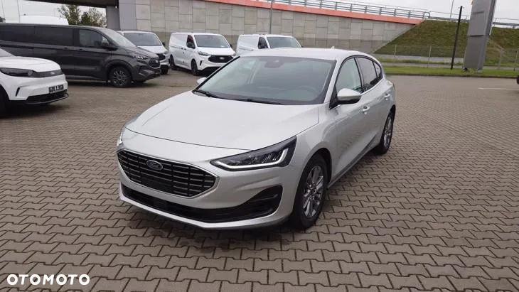 Ford Focus 1.0 EcoBoost Titanium - 36