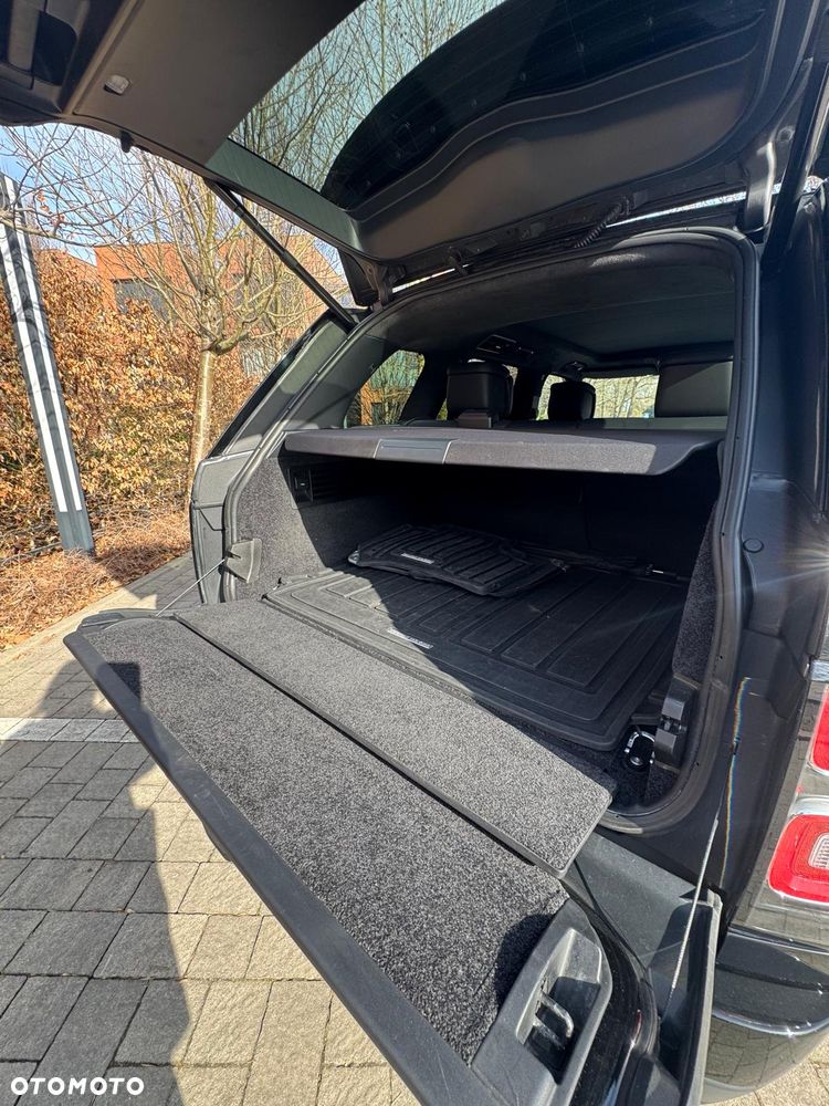 Land Rover Range Rover D300 Autobiography - 7