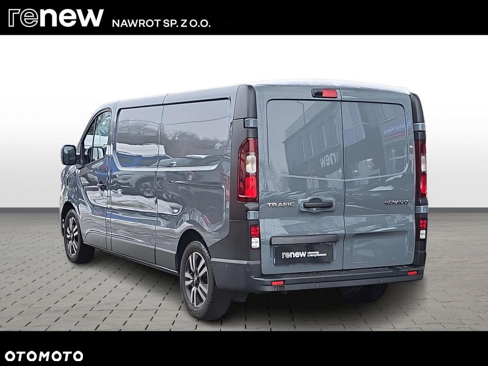 Renault trafic - 3