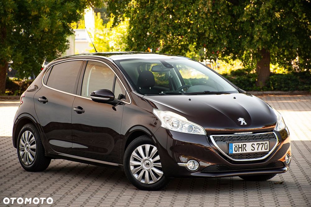 Peugeot 208 120 VTI Intuitive - 21