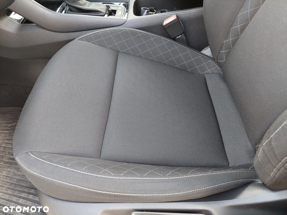 Skoda Karoq 1.5 TSI ACT 4x2 Ambition DSG - 22