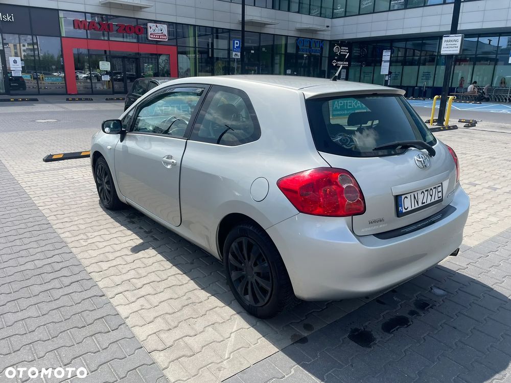 Toyota Auris 1.6 VVT-i Sol - 8