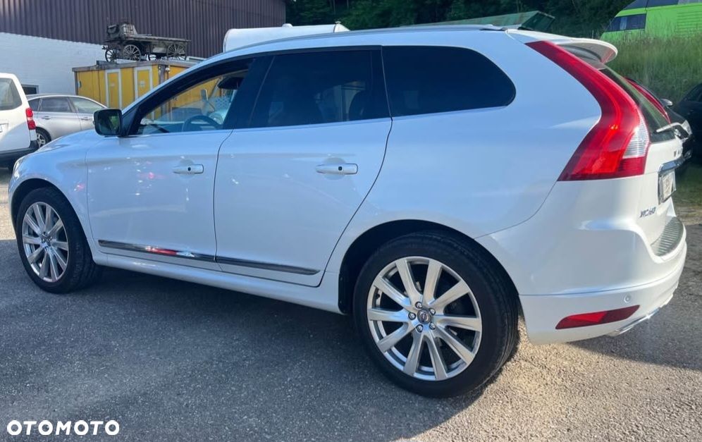 Volvo XC 60 D5 AWD Summum - 8